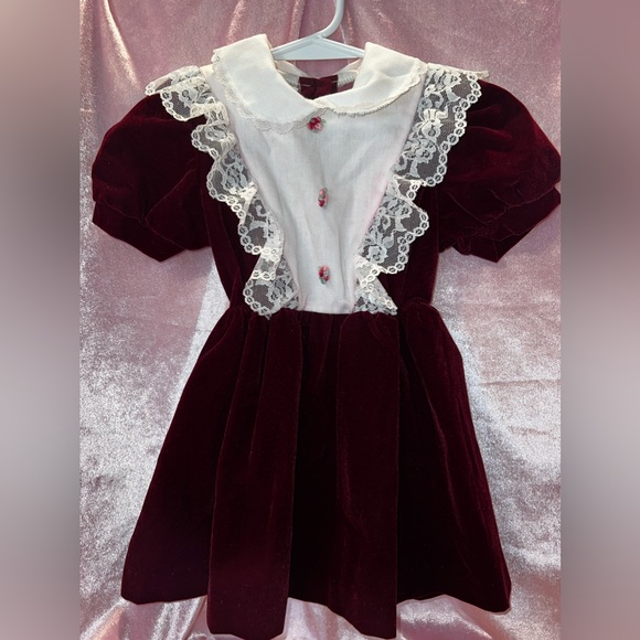 Vintage short stuff maroon lace dress - Picture 1 of 10